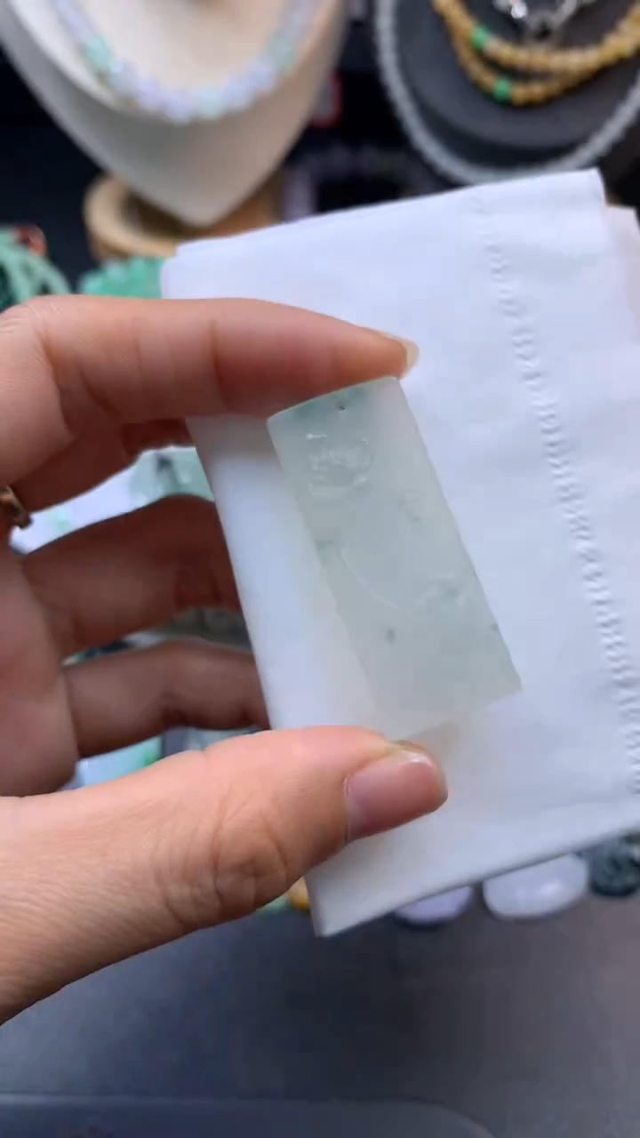 【闪购商品】定制翡翠未镶嵌翡翠
