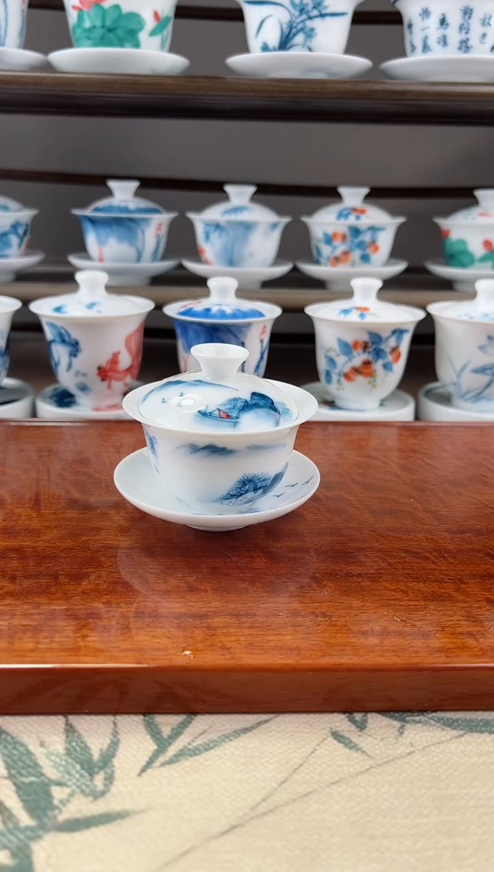 微瑕千里江山80ml三才盖碗