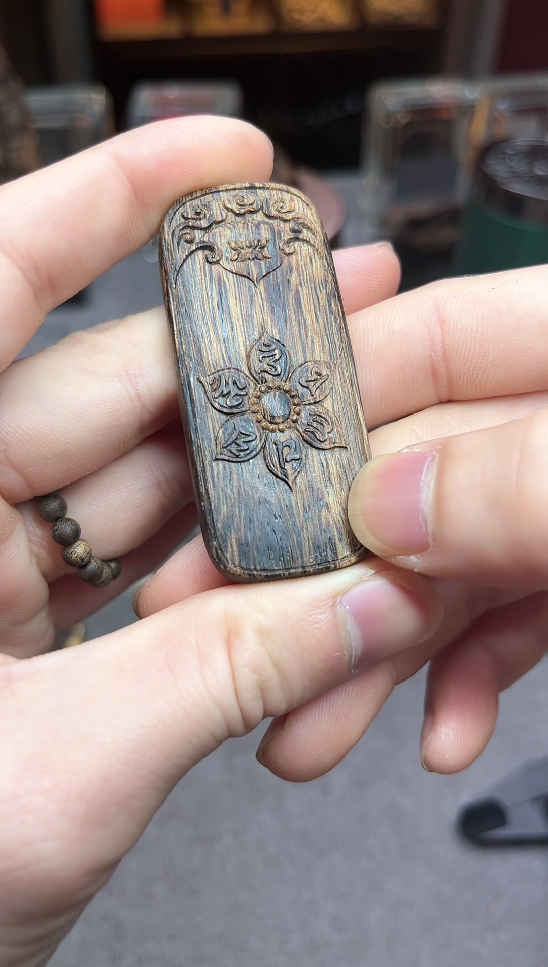 【闪购商品】沉香吊坠82号沉水柬埔寨多样性发货1条