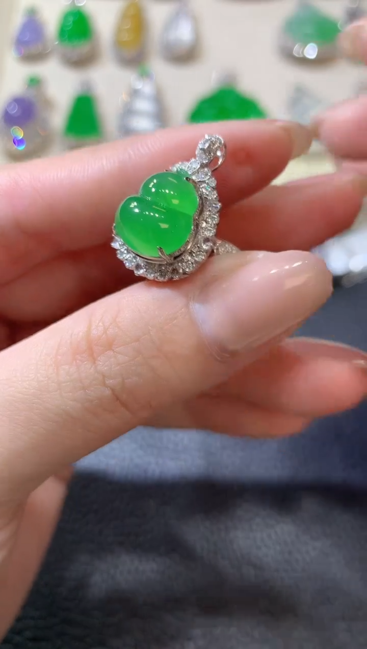 【闪购商品】翡翠戒指18K金镶嵌A103翡翠