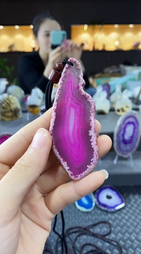 未镶嵌颈饰玛瑙/玉髓婉*玛瑙