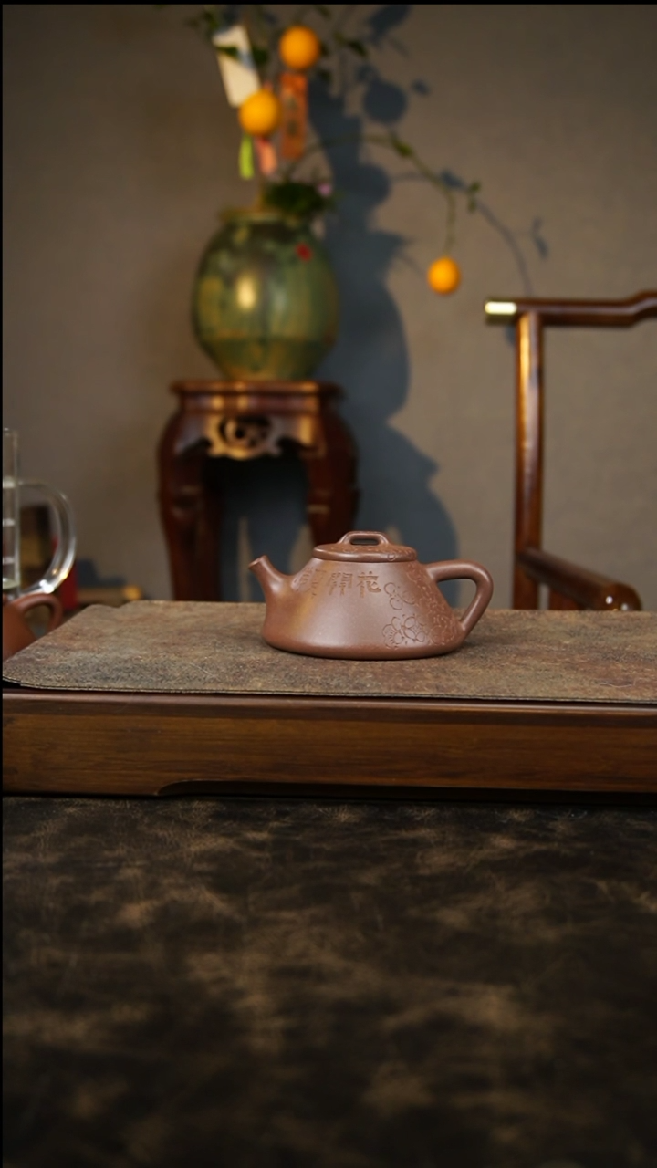 【闪购商品】紫砂壶云松堂——穆俊频临摹张大明《启瓢》文艺刻