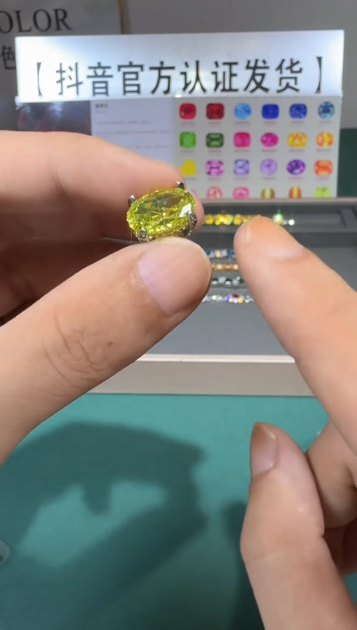 金绿宝石戒指18K金镶嵌1