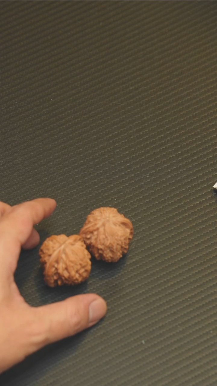 志*志伟面试小磨盘37