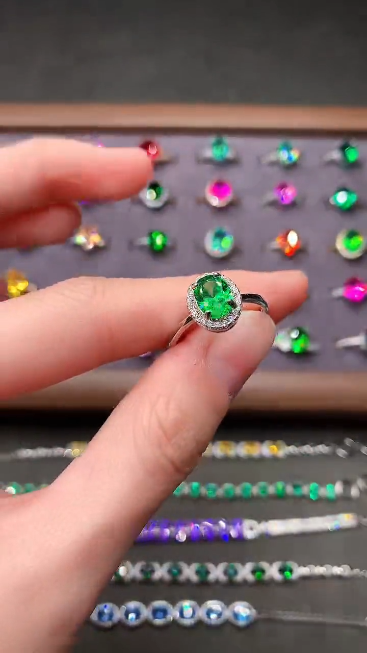 【闪购商品】石榴石（沙弗莱）戒指银S925镶嵌·····