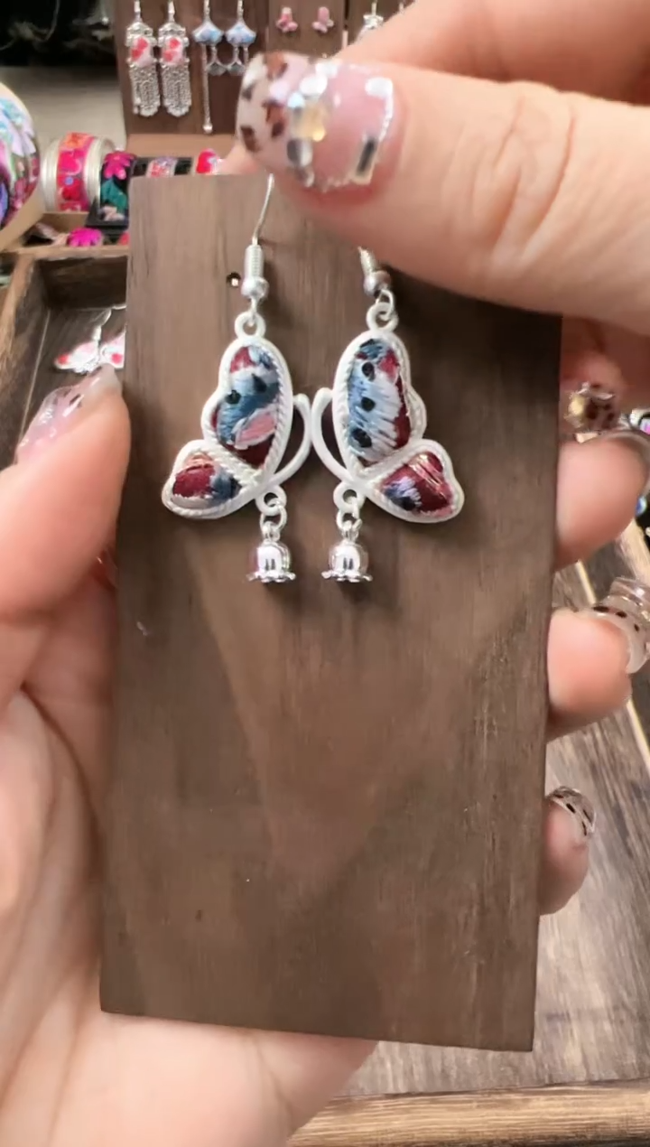 【闪购商品】织绣民族风老绣饰品294