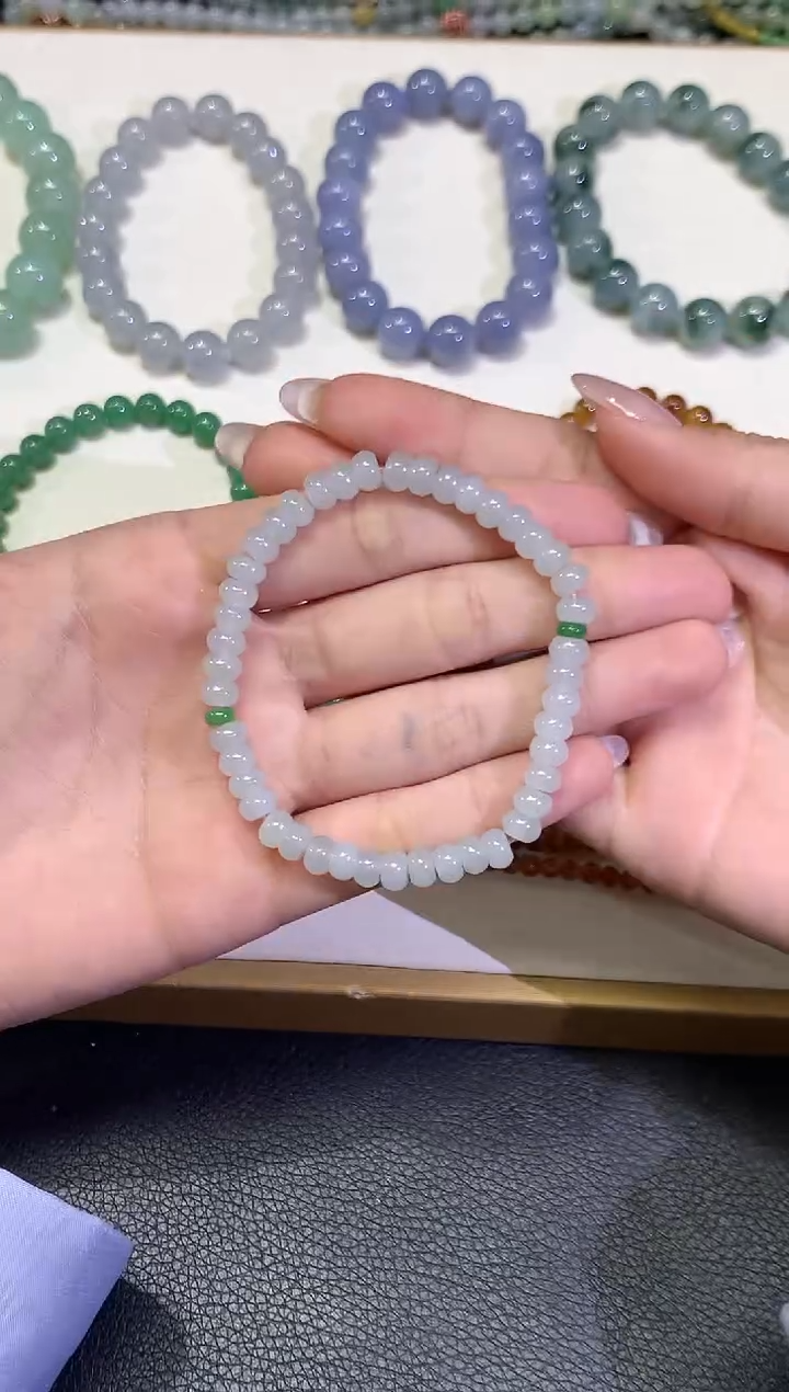 【闪购商品】翡翠手串未镶嵌团购1
