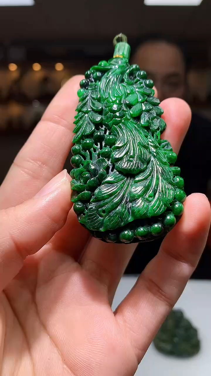 【闪购商品】定制翡翠未镶嵌1087hm-毛货挂件102