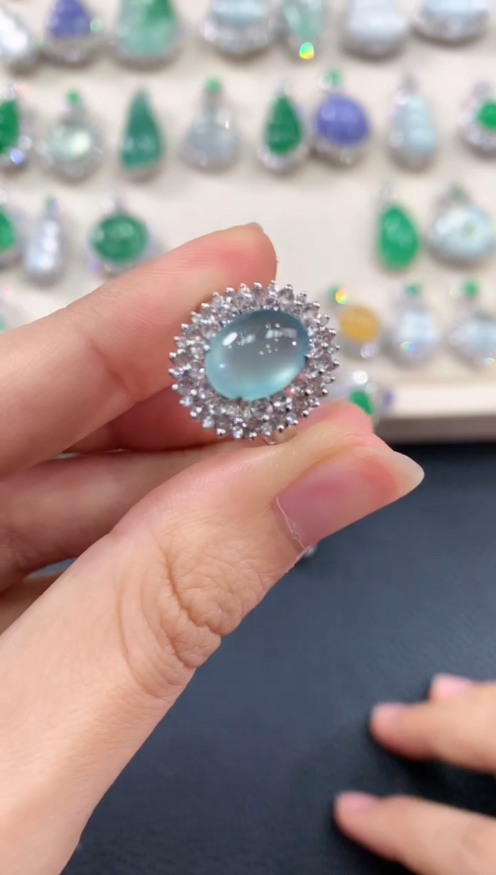 【闪购商品】翡翠戒指18K金镶嵌C94   