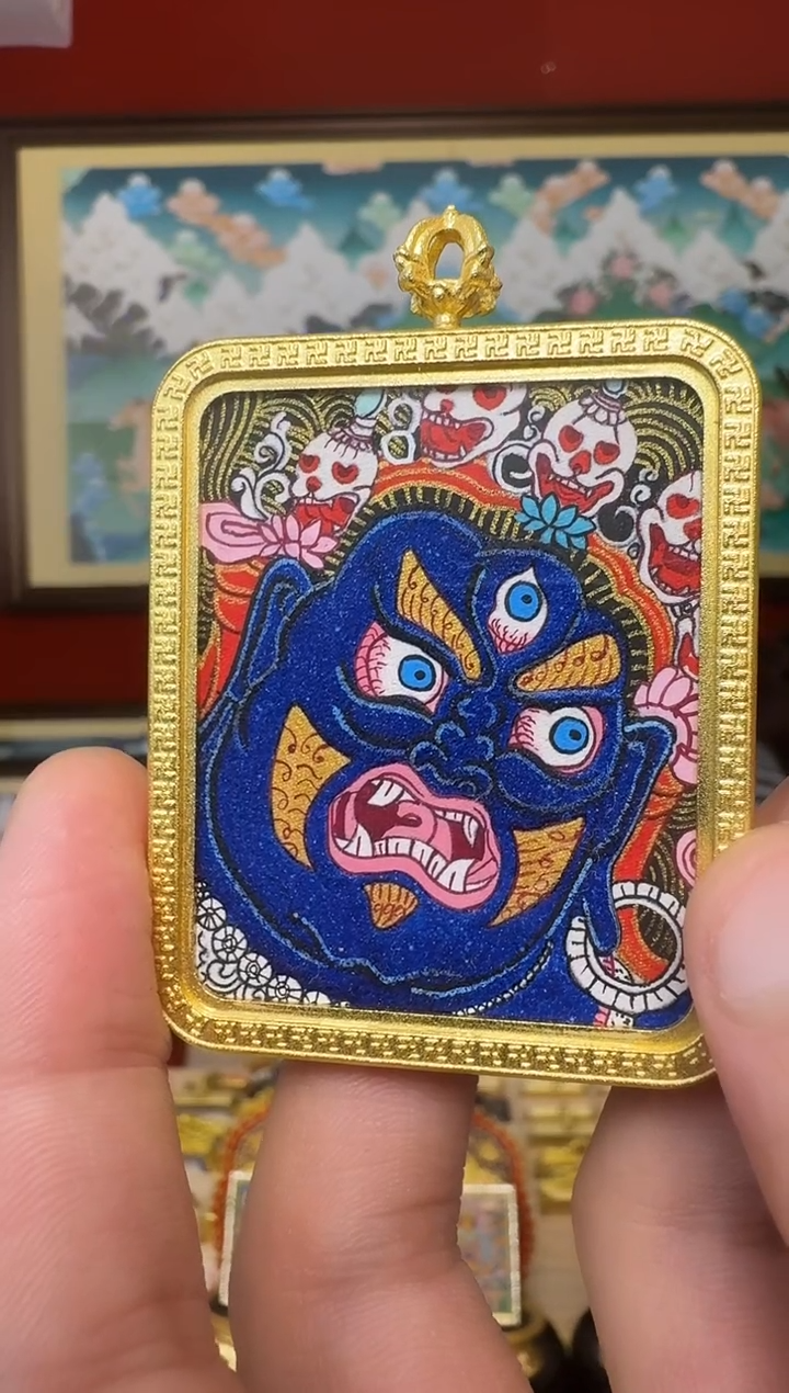 吊坠大黑-热贡纯手绘周毛