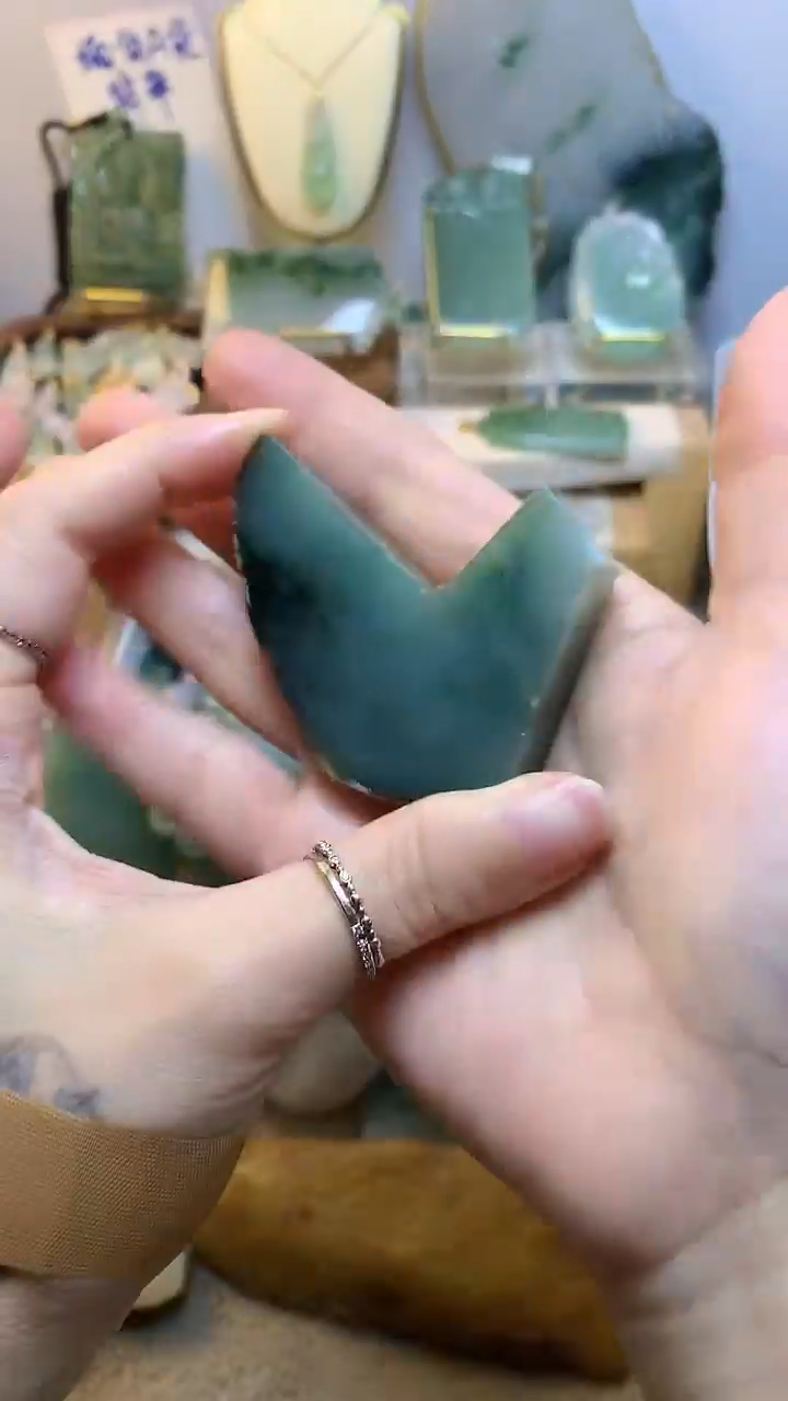 未镶嵌挂件翡翠 缅甸A货翡翠，没有运费险