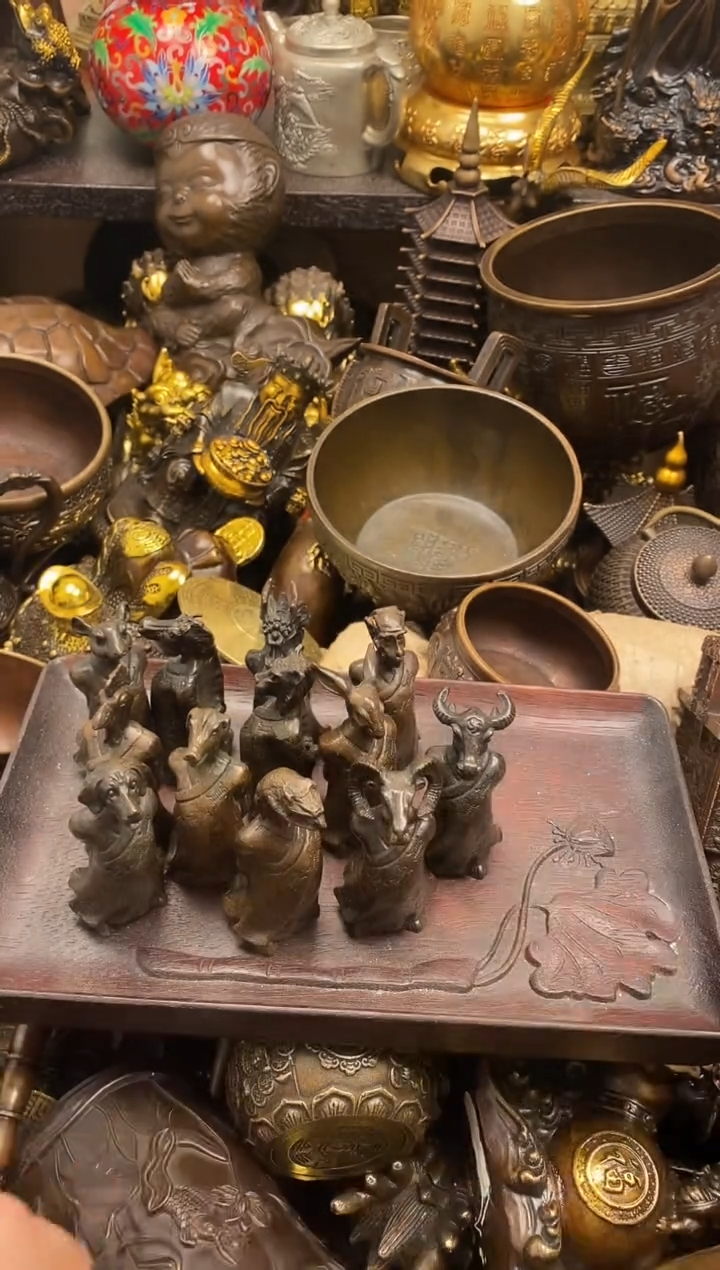 瑞**市案台摆件 物品摆件 