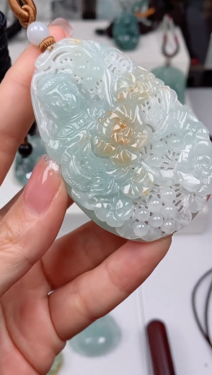 【闪购商品】翡翠颈饰未镶嵌吊坠