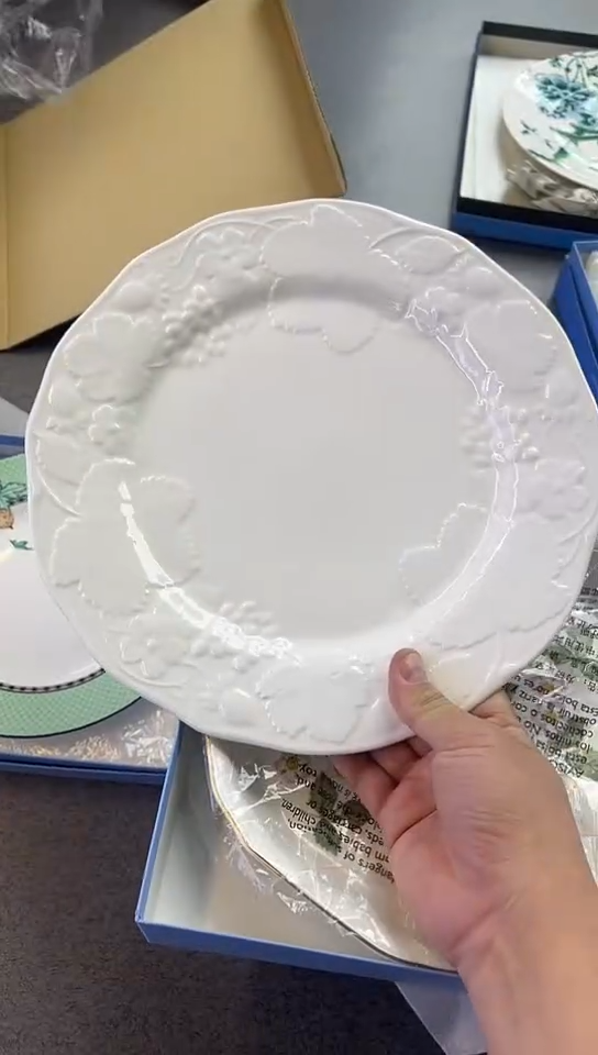 【闪购商品】中古回流瓷器谨慎参拍
