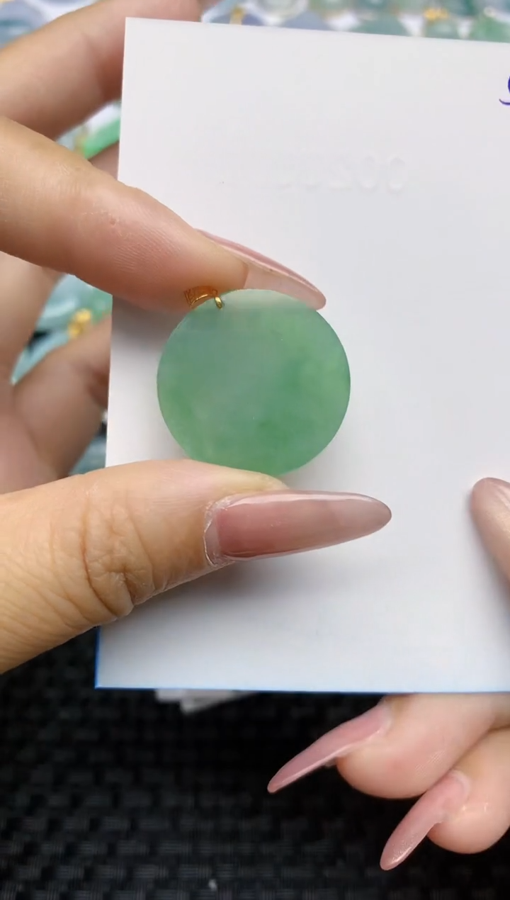 【闪购商品】翡翠颈饰18K金镶嵌天然A货翡翠 52