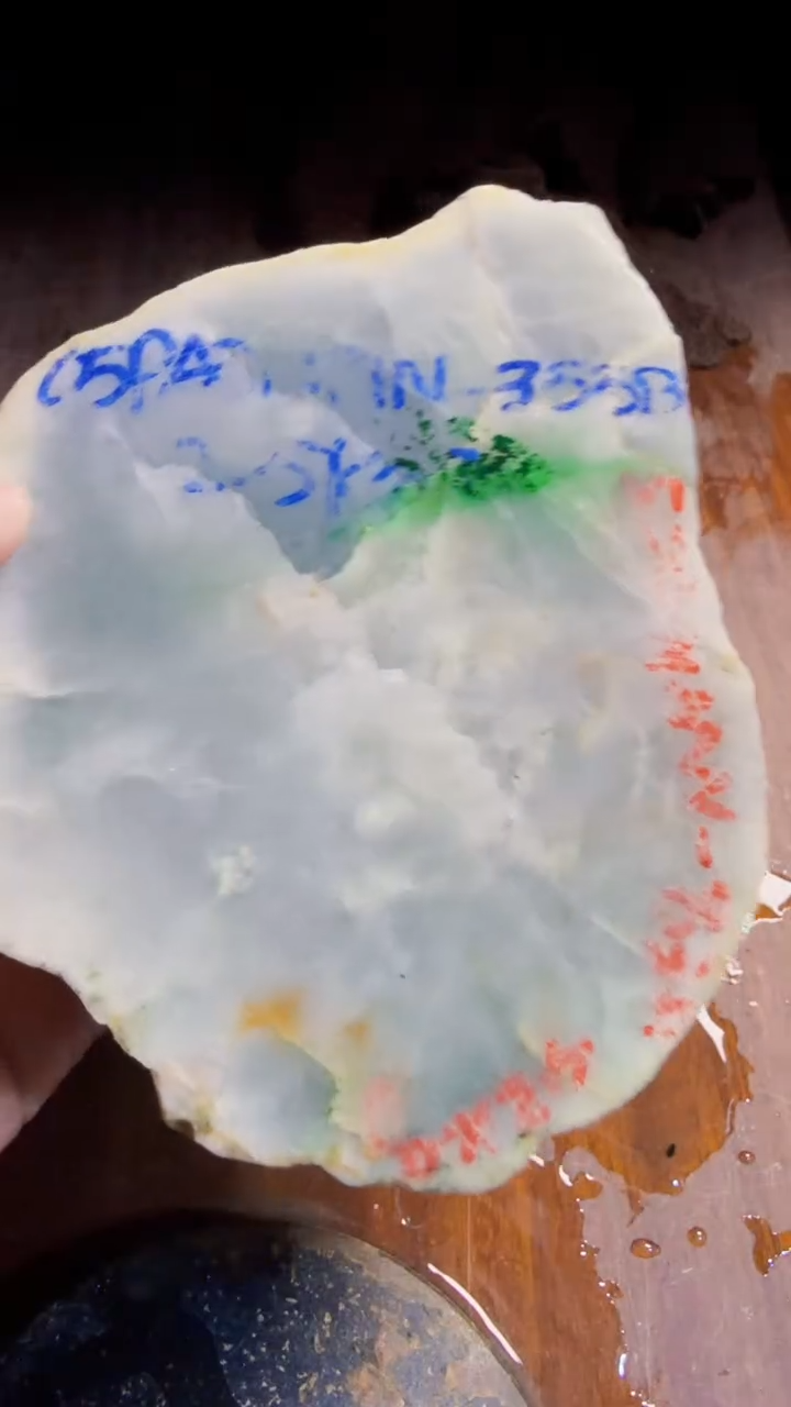 未镶嵌挂件翡翠鱼*天然翡翠173