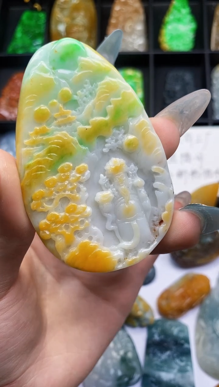 【闪购商品】定制翡翠未镶嵌A货翡翠