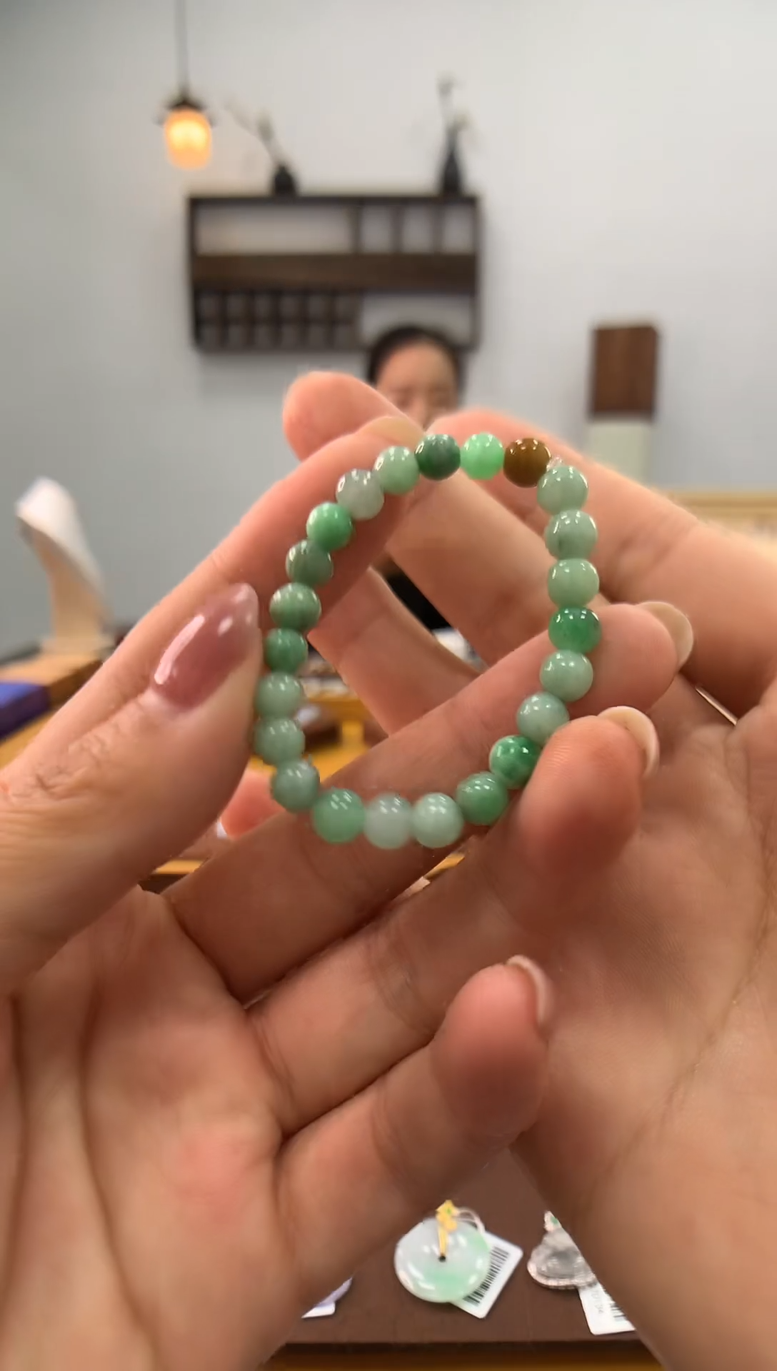 颈饰未镶嵌翡翠珠串