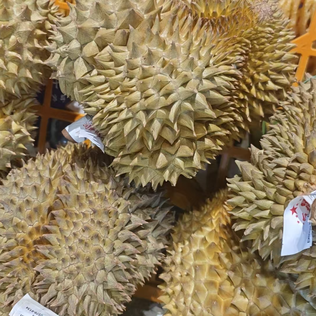 泰国金枕头新鲜榴莲一个1斤核小榴莲同城送榴莲同城送榴莲同城配金枕泰国