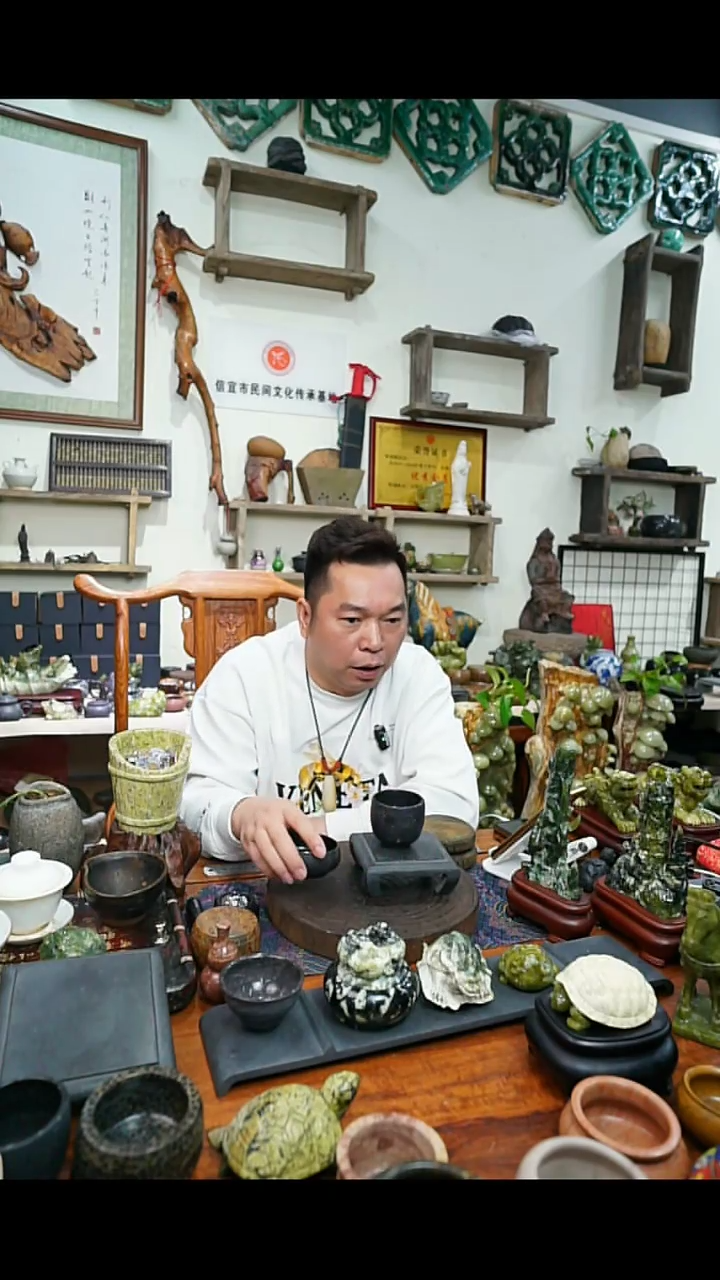 【闪购商品】石头1