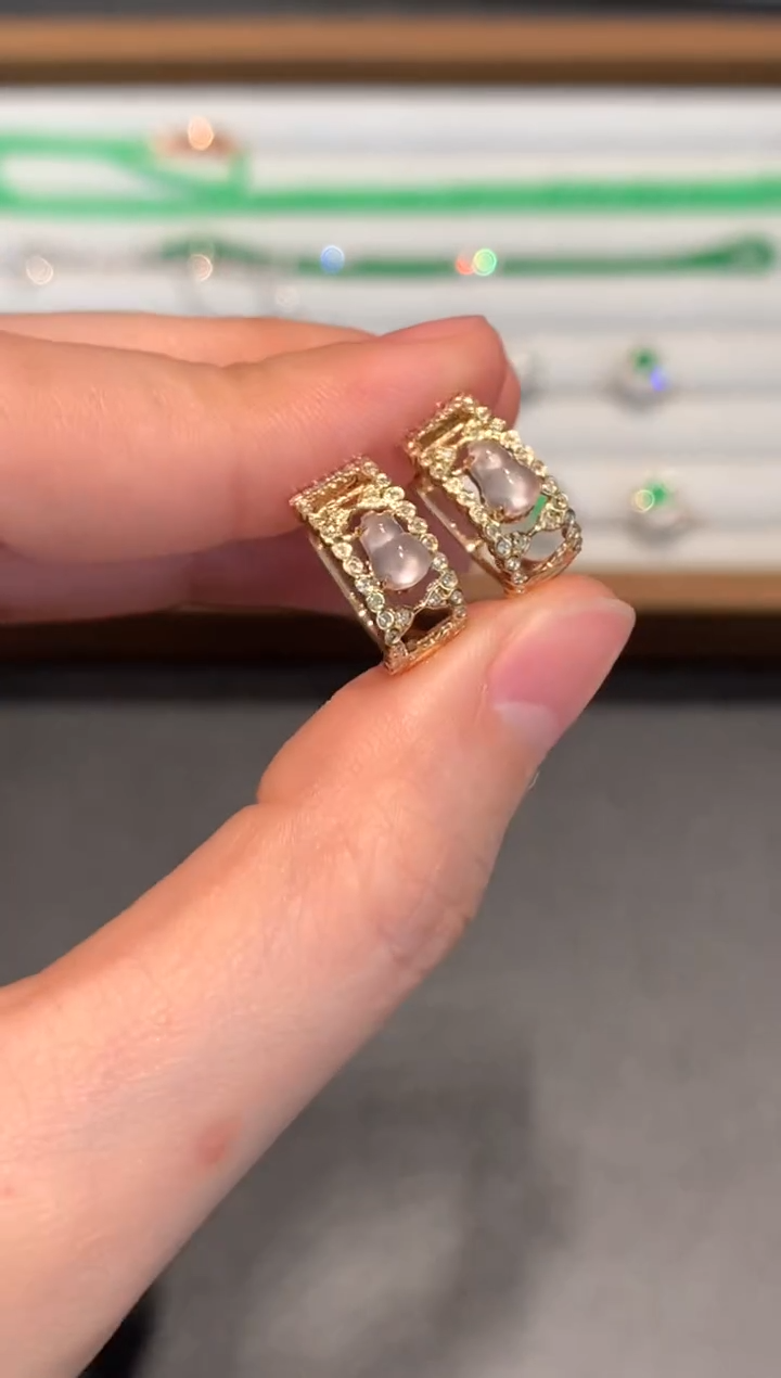 【闪购商品】翡翠耳饰18K金镶嵌4300