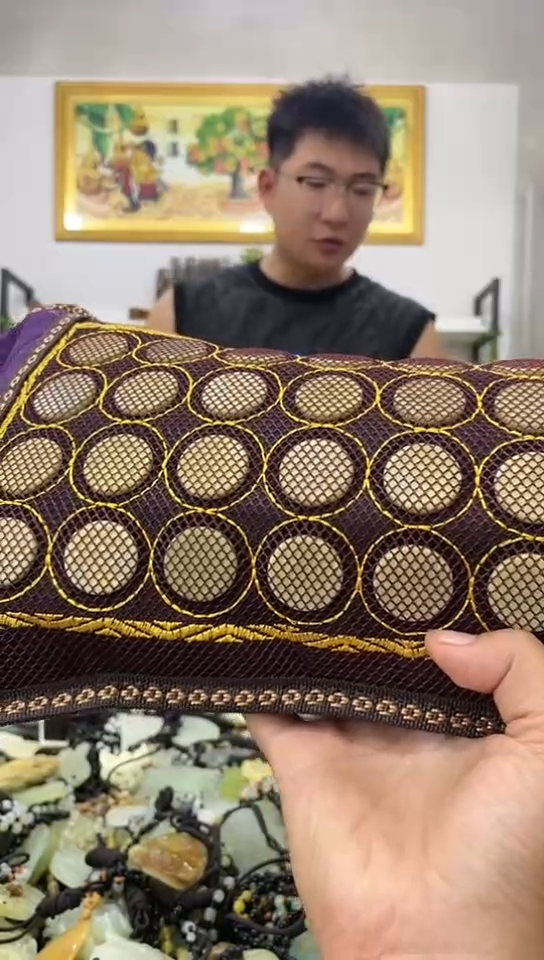 岫玉未镶嵌枕头多样性发货其中发一件