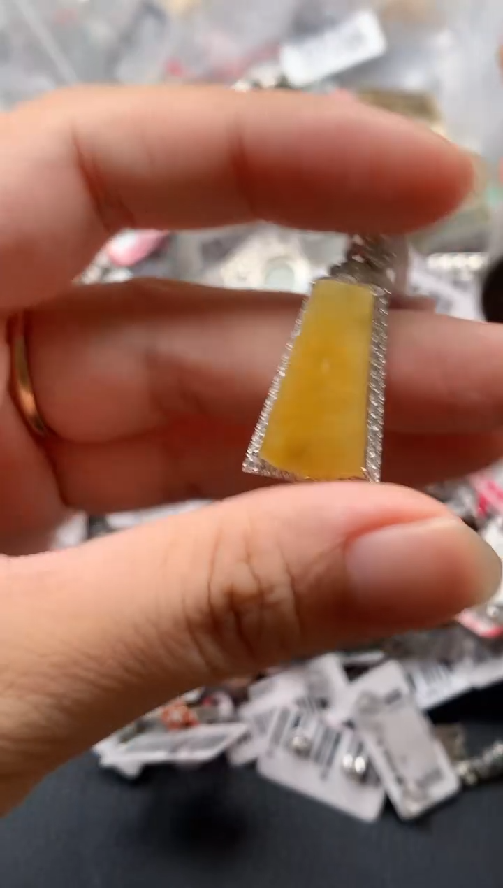 天然A货缅甸翡翠