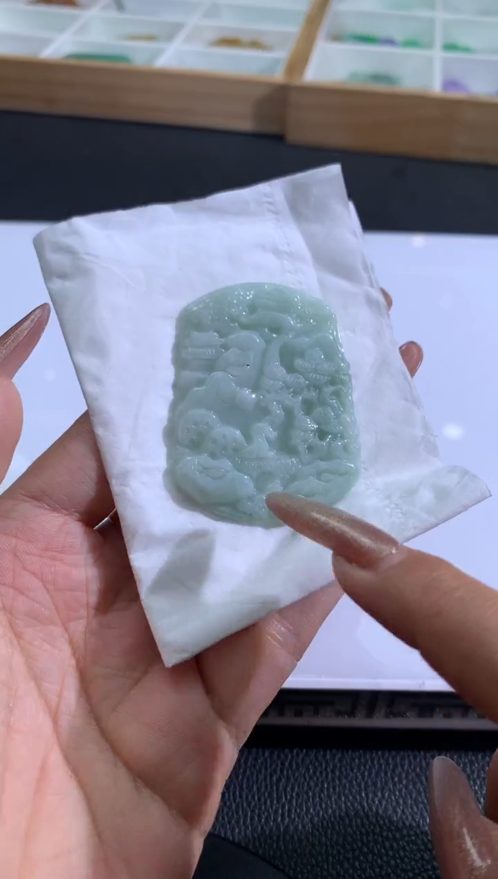 【闪购商品】定制翡翠未镶嵌翡翠