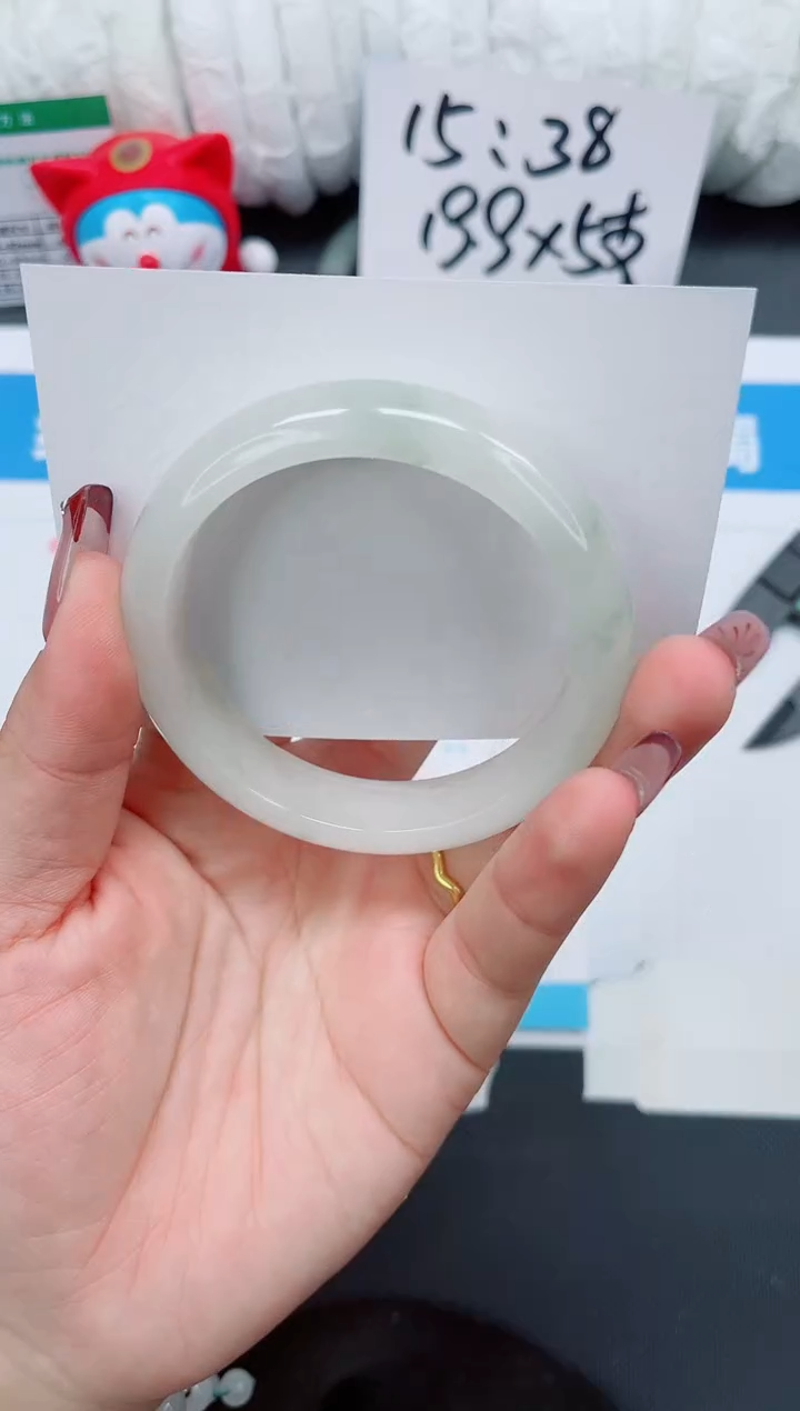 【闪购商品】石英质玉手镯未镶嵌29