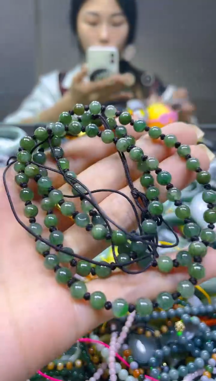 翡翠未镶嵌颈饰5MM/W/翡翠A货一图一物