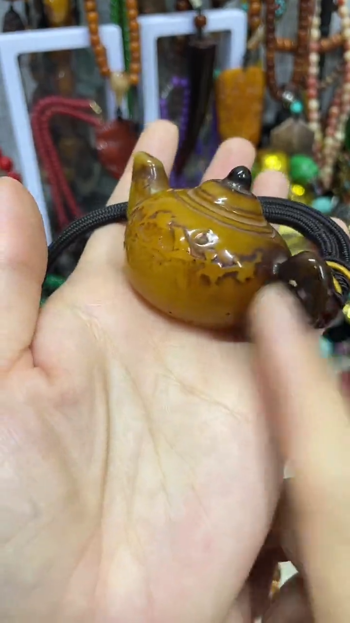 摆件主播推荐如图所示