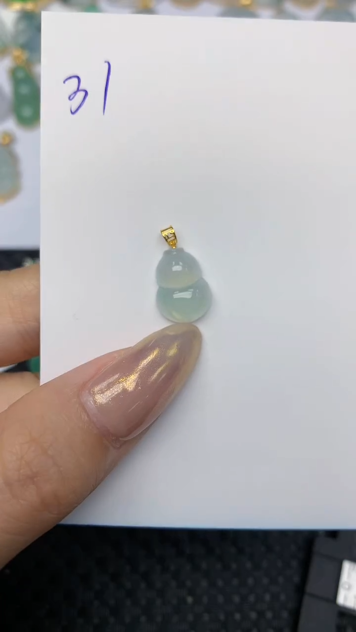 【闪购商品】翡翠颈饰18K金镶嵌天然翡翠A货