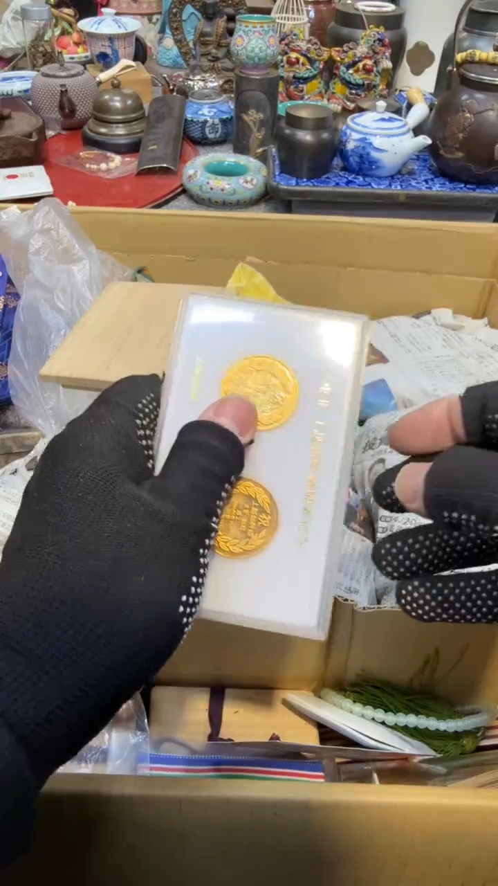 金属中古艺术工艺美术品