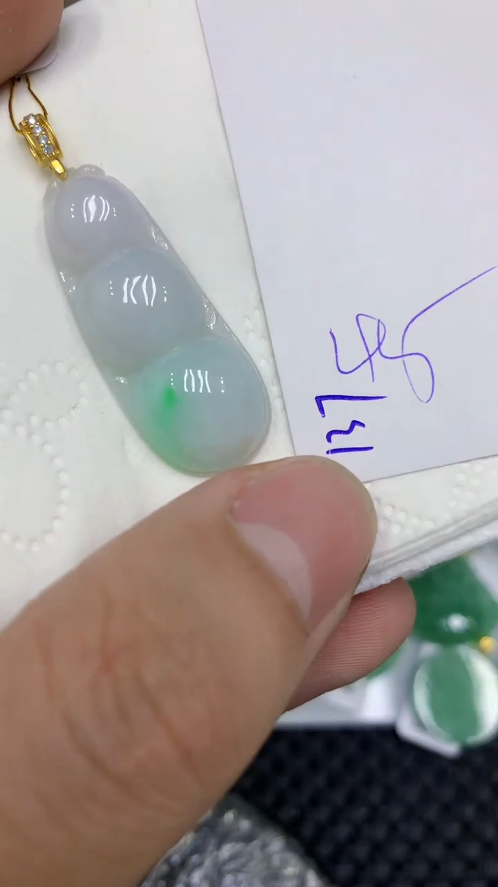 颈饰未镶嵌翡翠缅甸A货翡翠