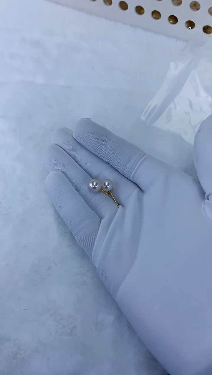 18K金镶嵌饰品海水珍珠8-8.5素钉定制