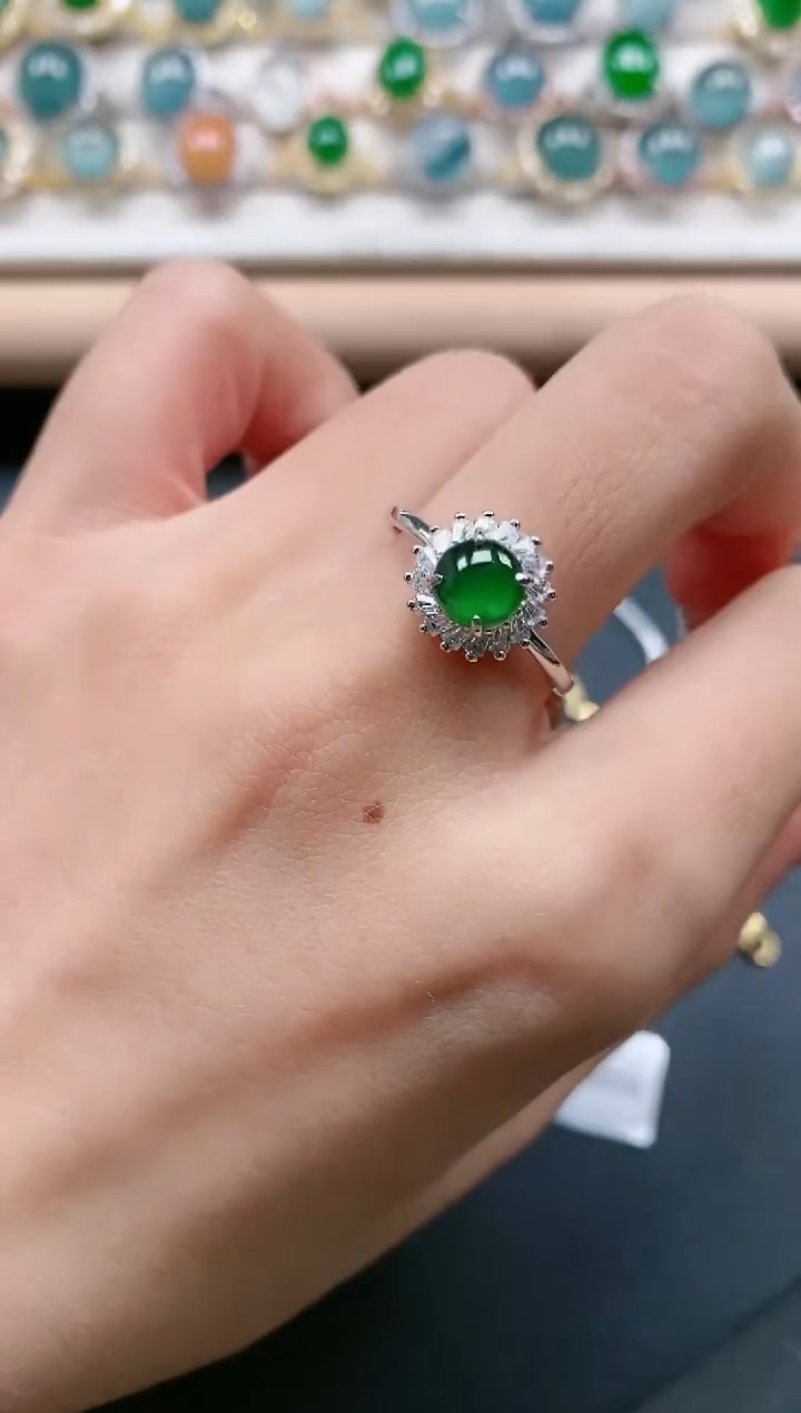 【闪购商品】翡翠戒指银S925镶嵌111111