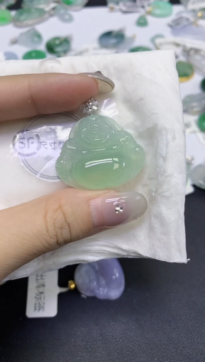 颈饰18K金镶嵌翡翠天然缅甸翡翠A货百元以上9元证书费自理