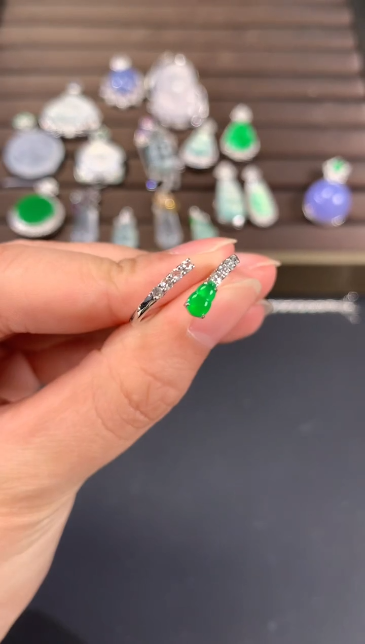 【闪购商品】翡翠戒指18K金镶嵌C20|4500