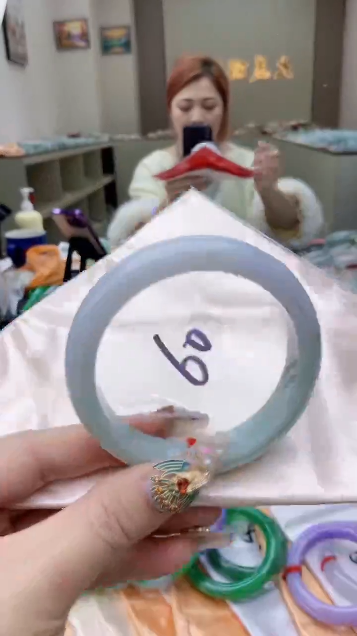 【闪购商品】翡翠手镯未镶嵌0951295651