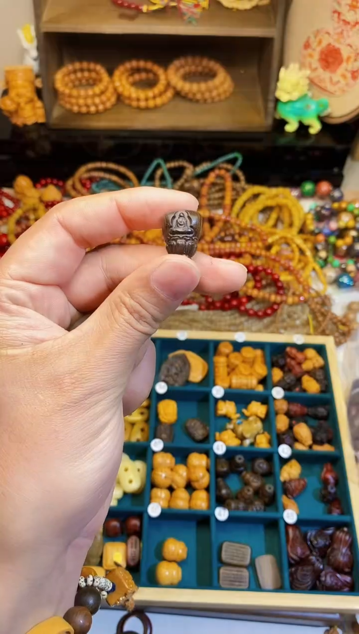 【闪购商品】非洲檀香手串/手链无相佛三通