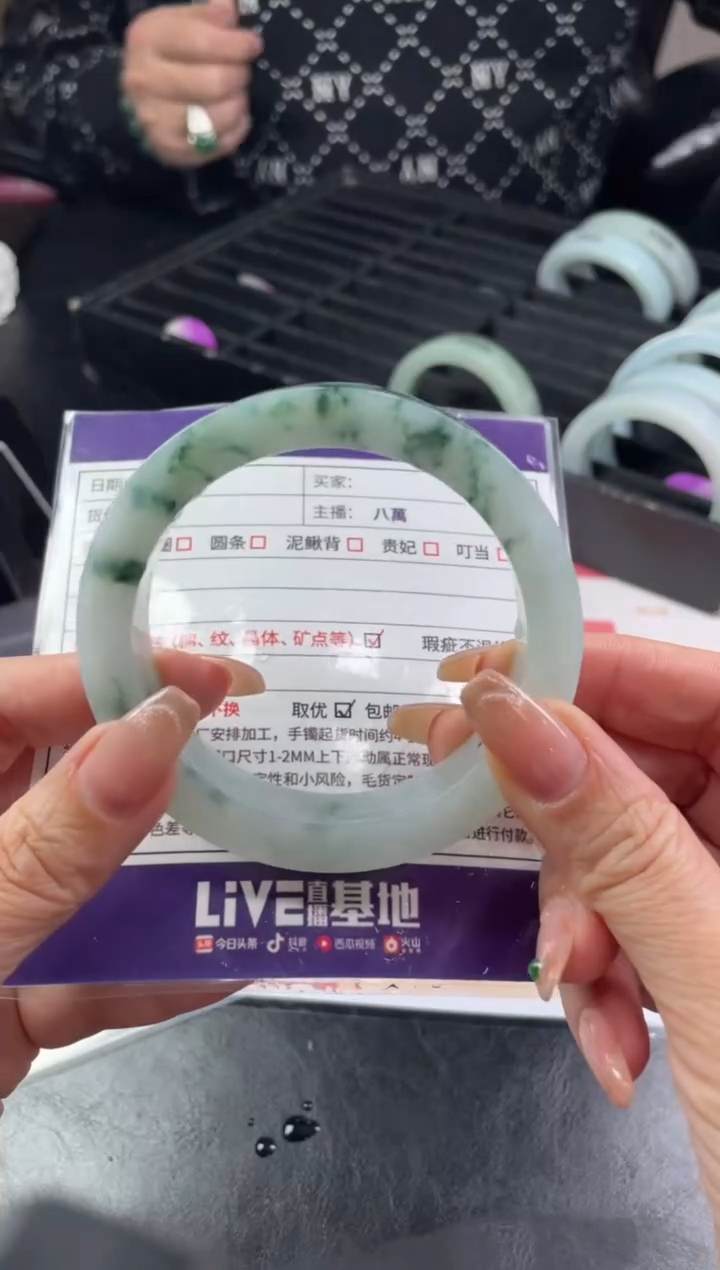 【闪购商品】定制翡翠手镯未镶嵌定制手镯ZML/DZS