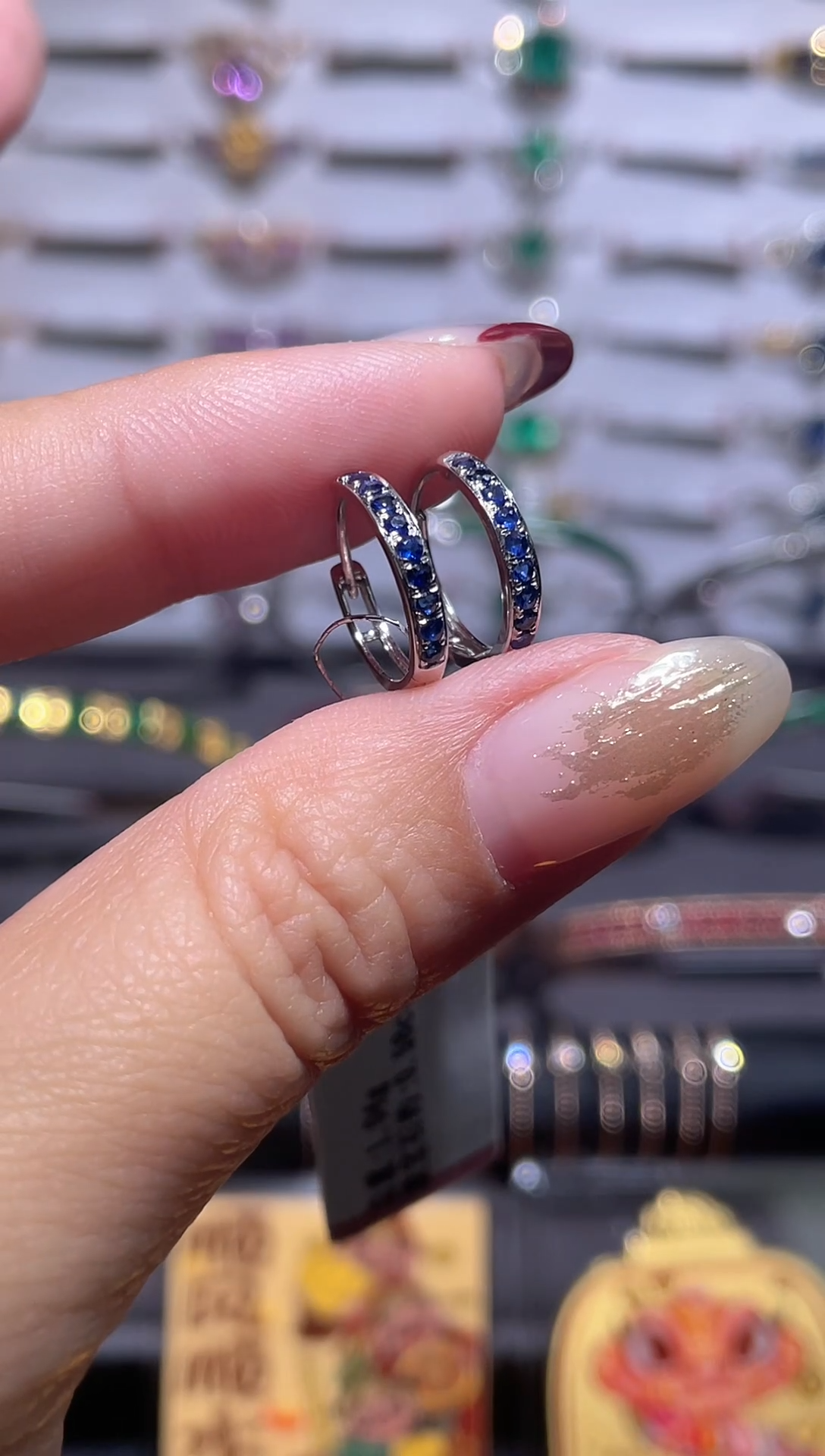 【闪购商品】蓝宝石耳饰18K金镶嵌18K金镶嵌蓝宝石耳饰