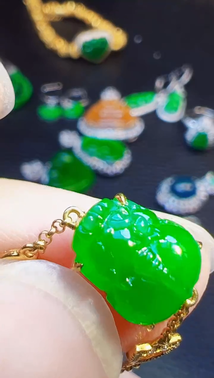 18K金镶嵌手链翡翠君*君翡翠