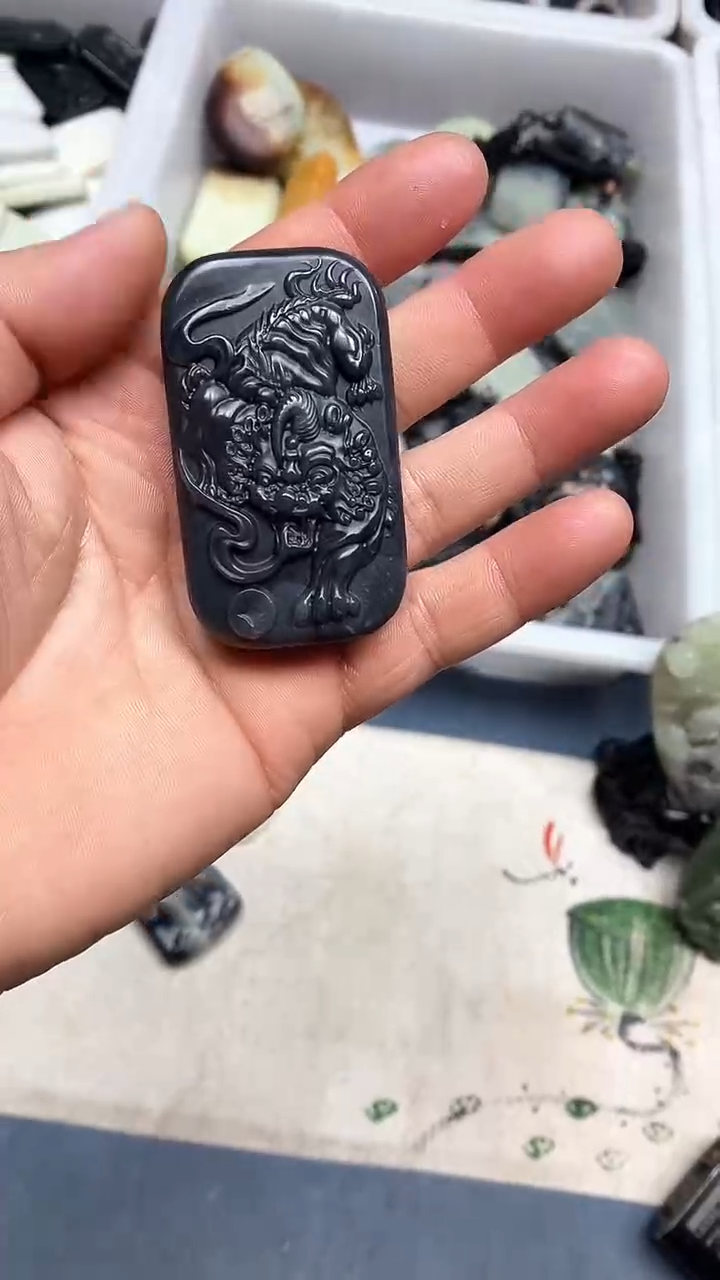 吊坠(不含链)未镶嵌和田玉1