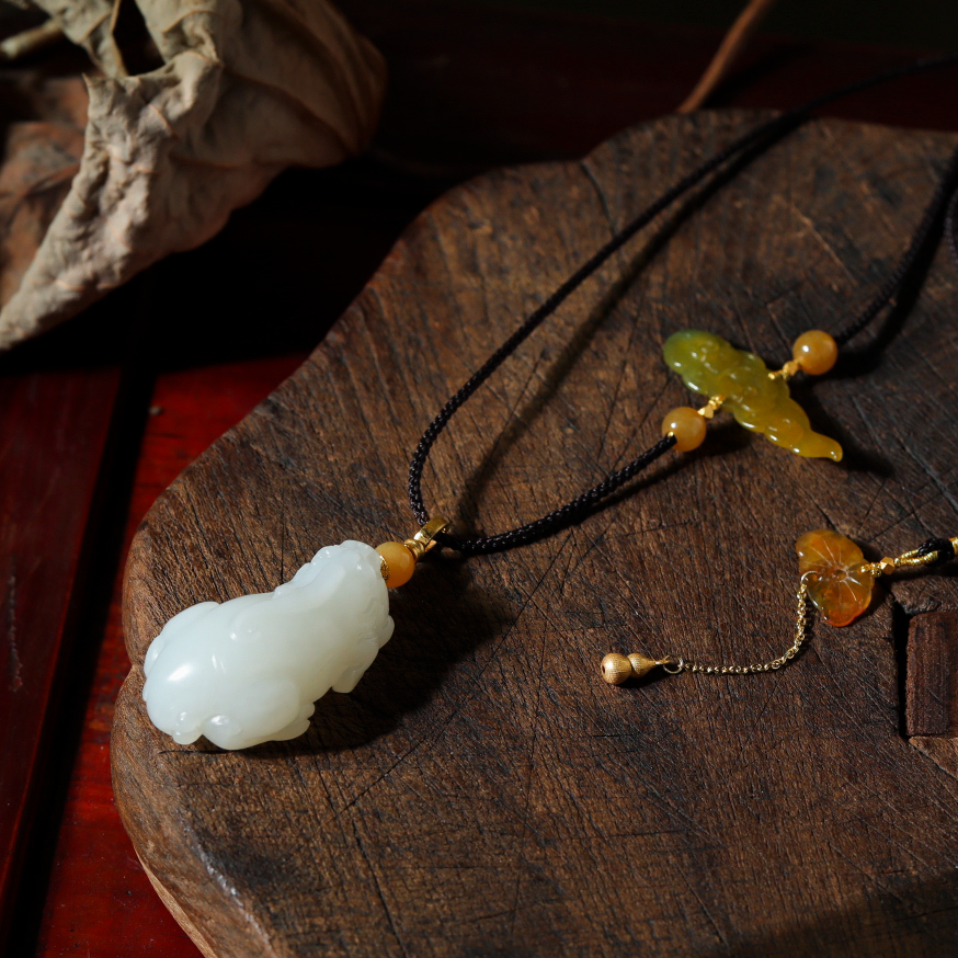 【意婵】典藏级且末老料羊脂白玉貔貅项链18k金翡翠-908790