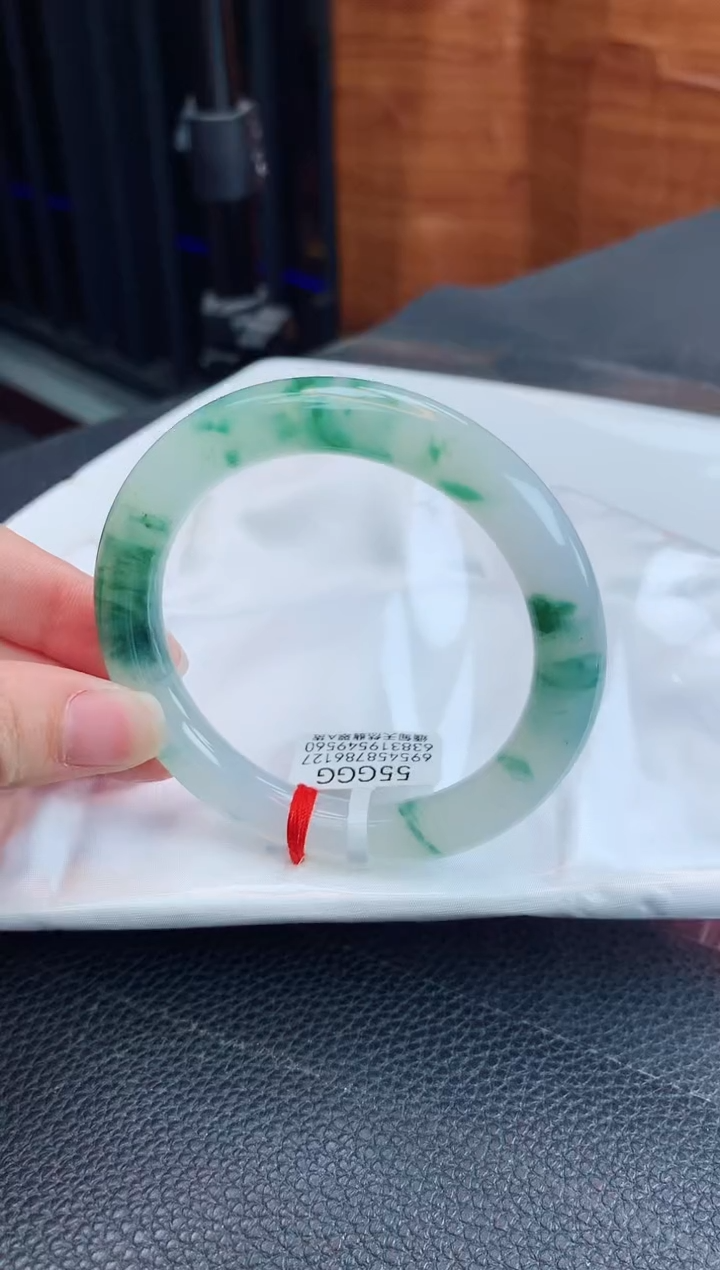 【闪购商品】翡翠手镯未镶嵌缅甸天然翡翠A货手镯