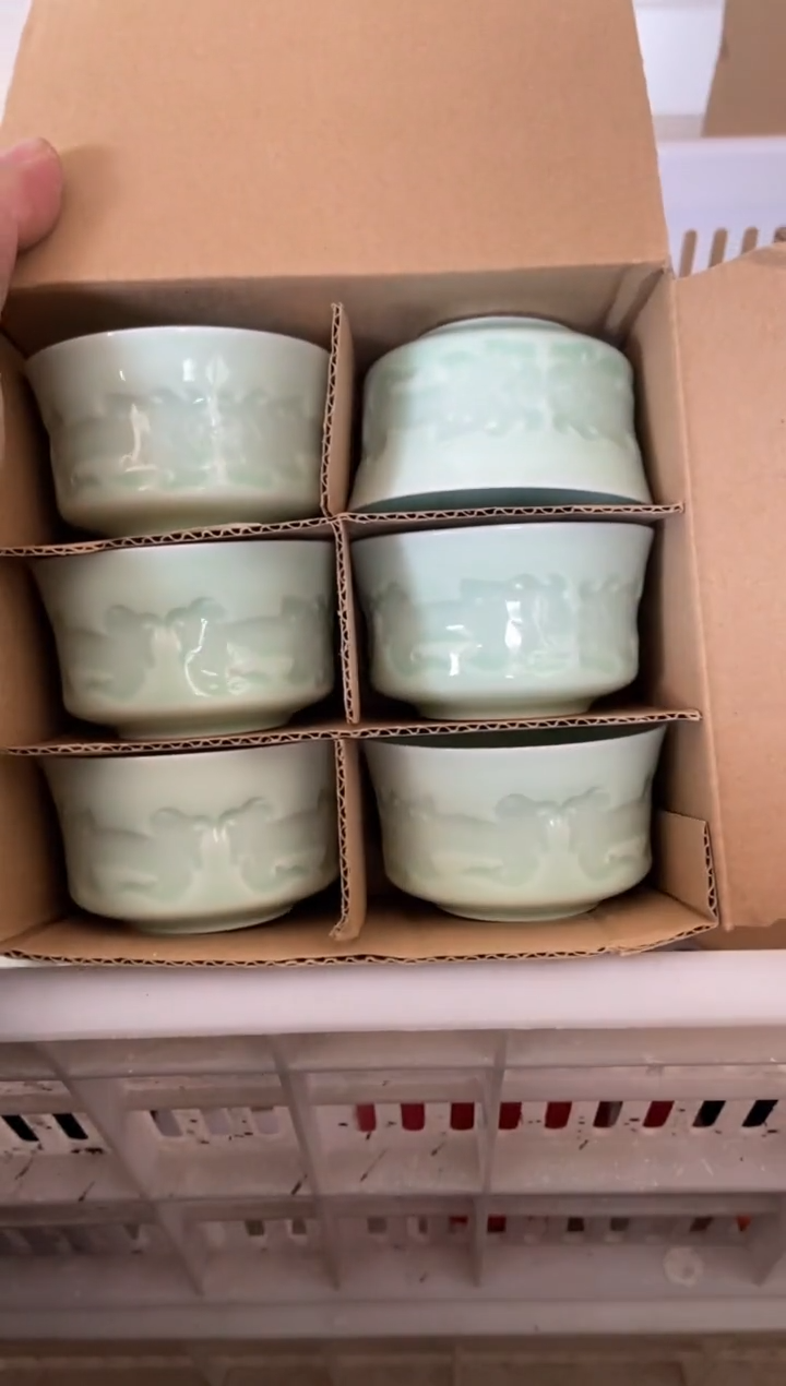 杯子瓷无运费险有瑕疵的摄影的产品有使用过的痕迹有点脏介意勿拍