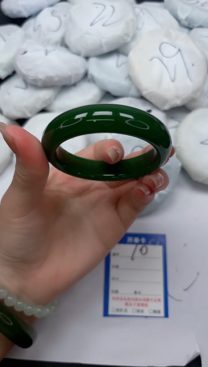 未镶嵌手镯石英质玉10/5455