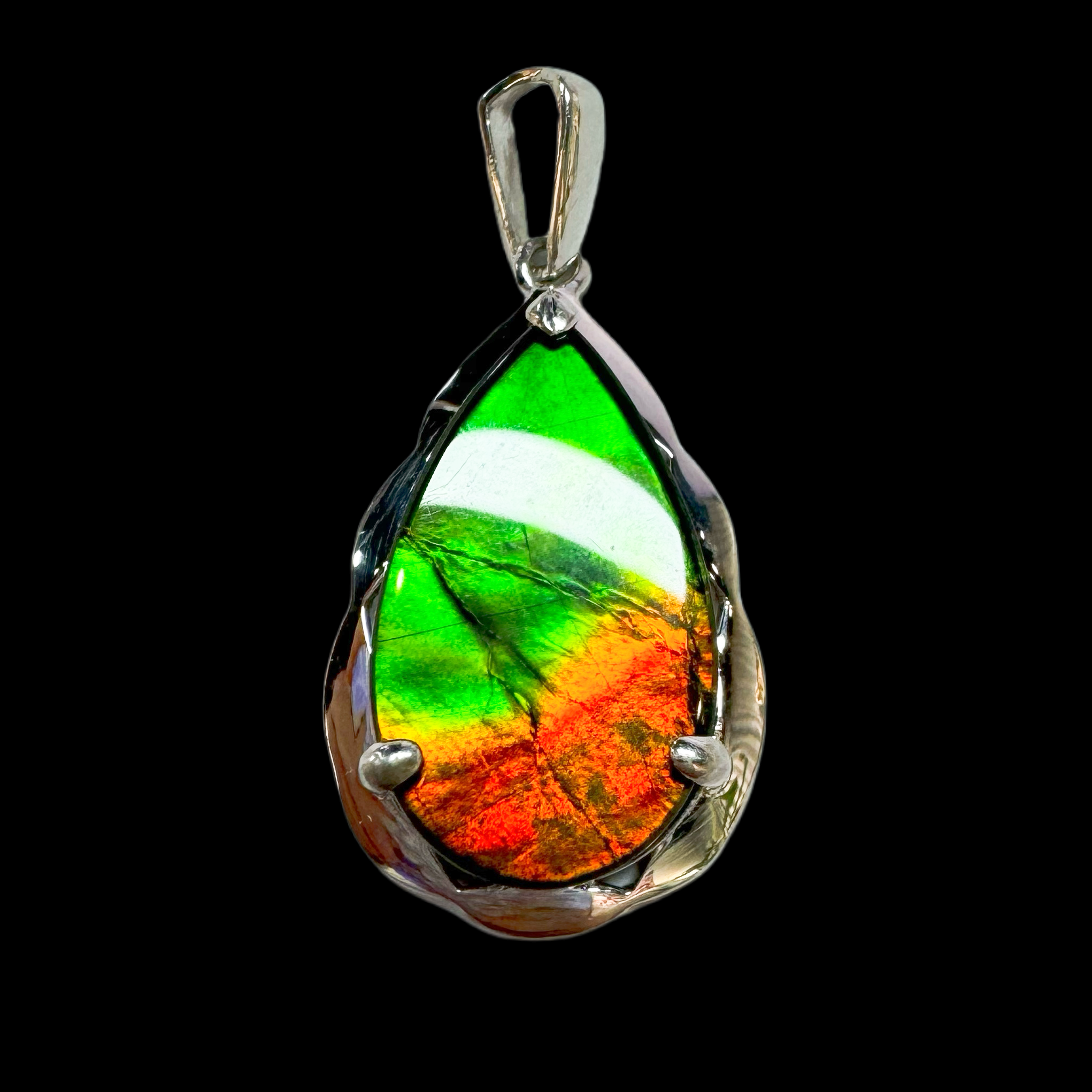 【斑彩石】22.7mm BC 产地：加拿大 贝壳M2