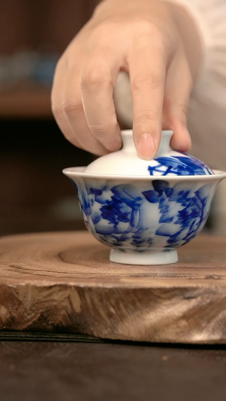 手绘高温现代瓷  柴窑 有暇   牡丹花小元宝100C